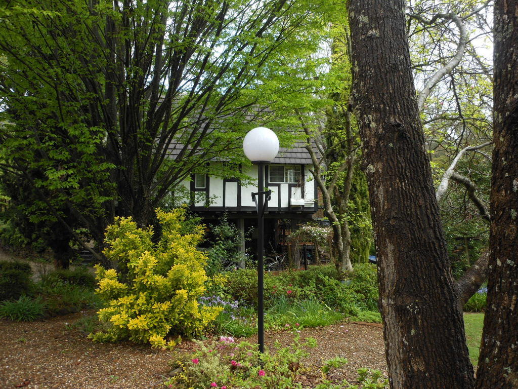 Merrimeet Cottages Bright Exterior foto